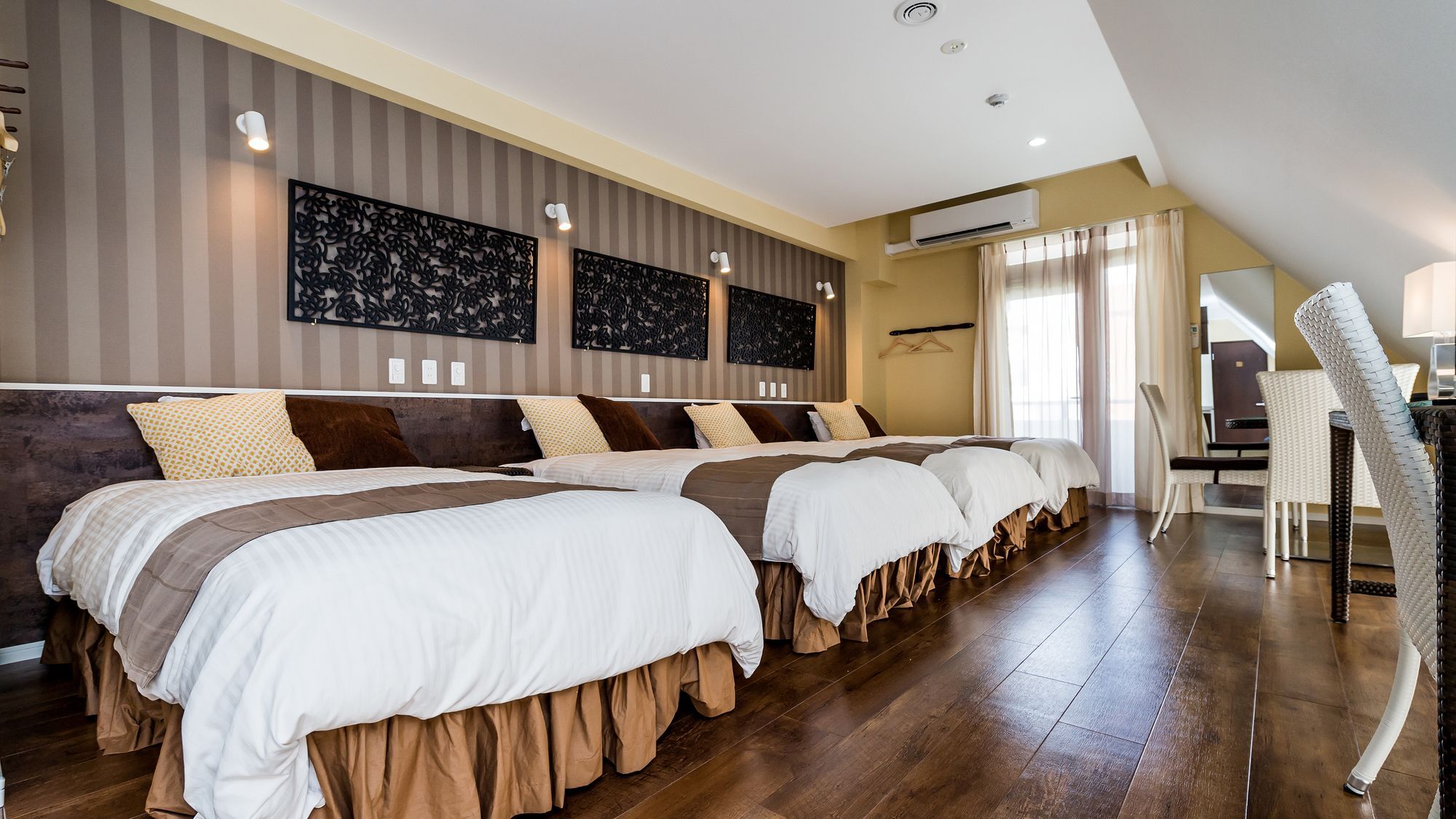 Condominium Resort Naha Living Inn Asahibashi Ekimae Annex エクステリア 写真